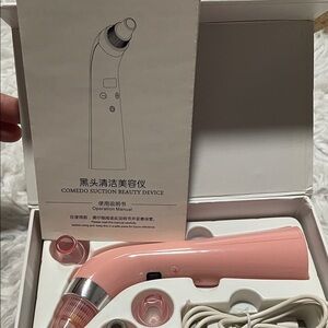 Pink Comedo Suction Beauty Device